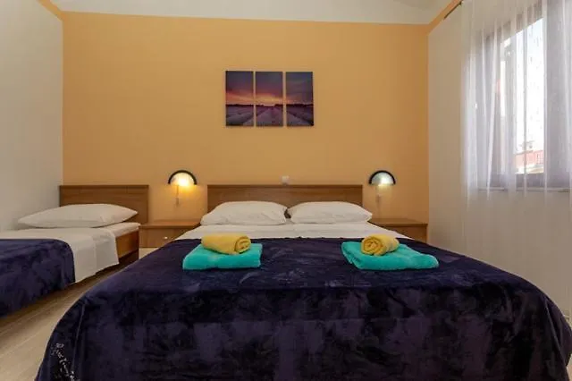 Apartments Marinko Baška